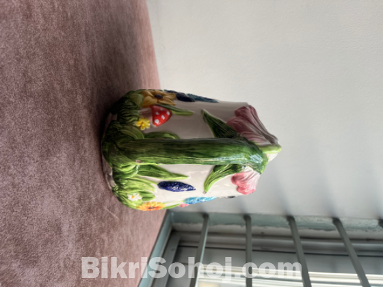 Vintage ceramic showpiece